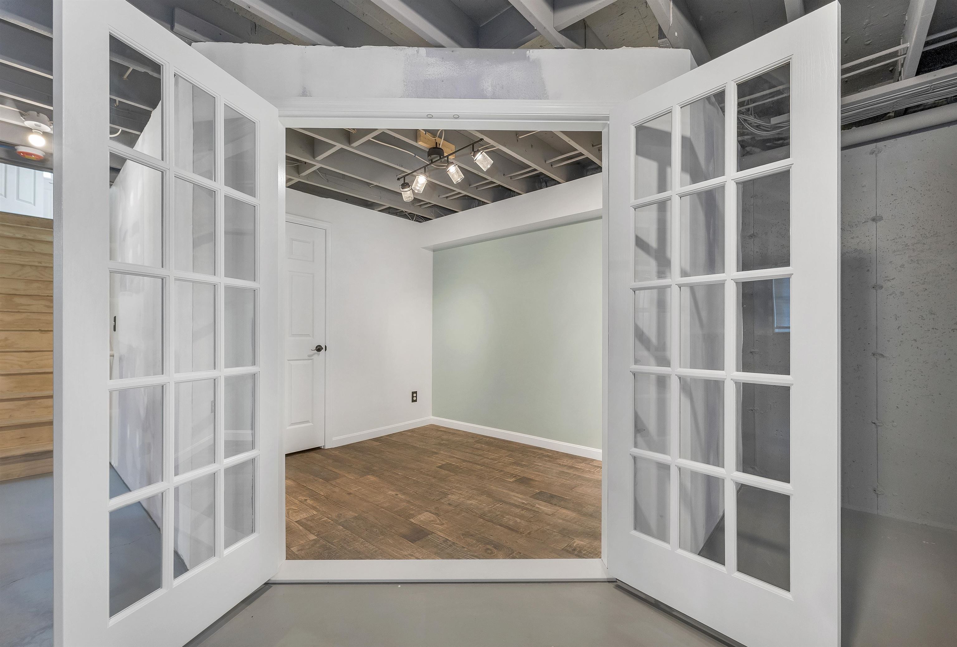 7 Cashell Lane Webster, NH 03303 - Photo 35 of 42