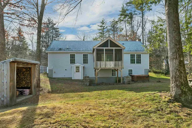 $545,000 | 7 Cashell Lane, Webster, NH 03303