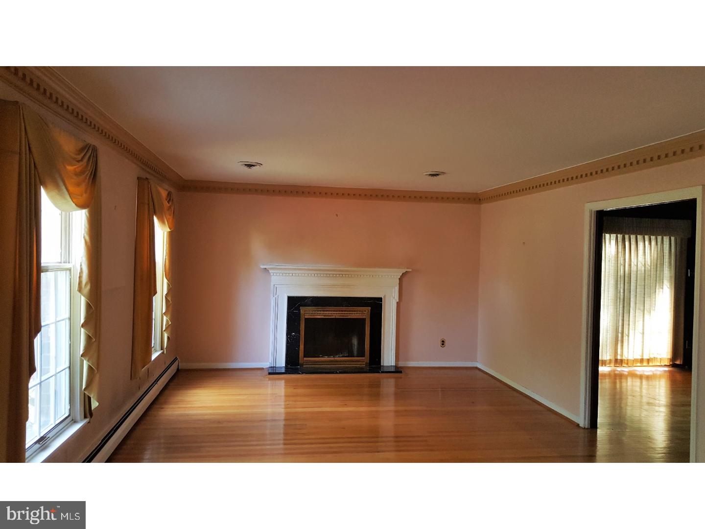 7812 Knox Road Cheltenham, PA 19038 - Photo 8 of 22 Gallery Image 8