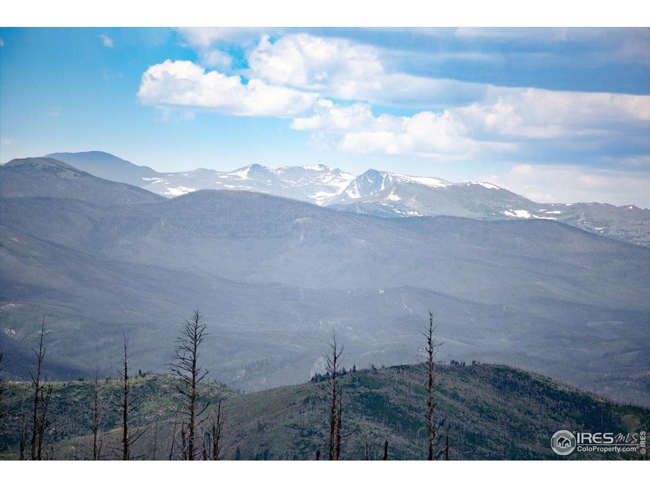 a view of a sky in the distance