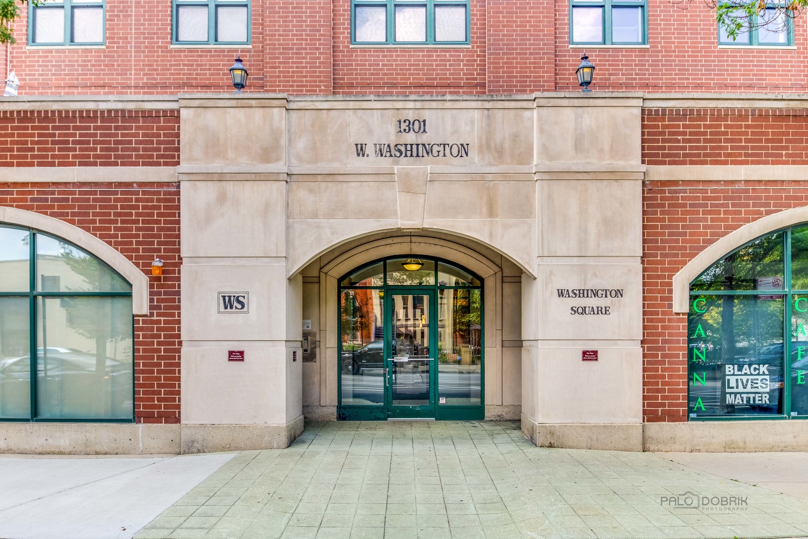 1301 West Washington Boulevard, Unit 309 Chicago, IL 60607 - Photo 2 of 23 a front view of a building