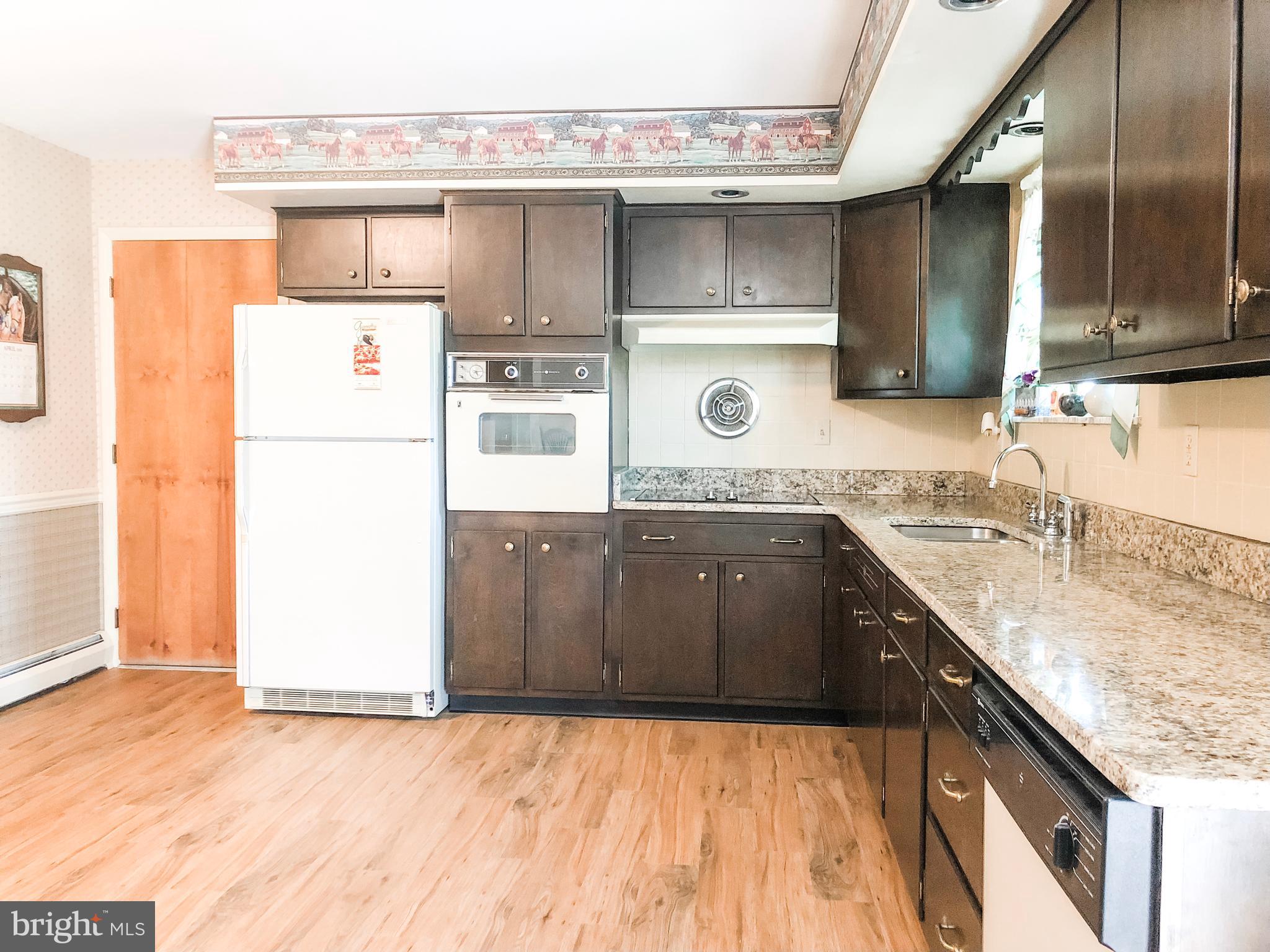 Kitchen with new granite