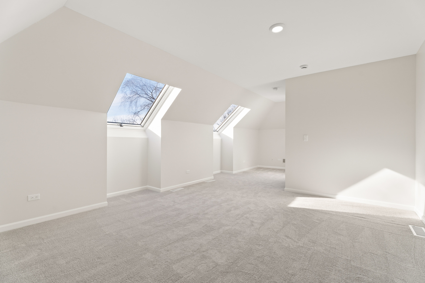 2817 Modaff Road Naperville, IL 60565 - Photo 26 of 43 a view of a room with window