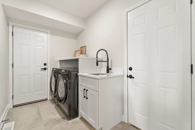 $1,095,000 | 2817 Modaff Road, Naperville, IL 60565