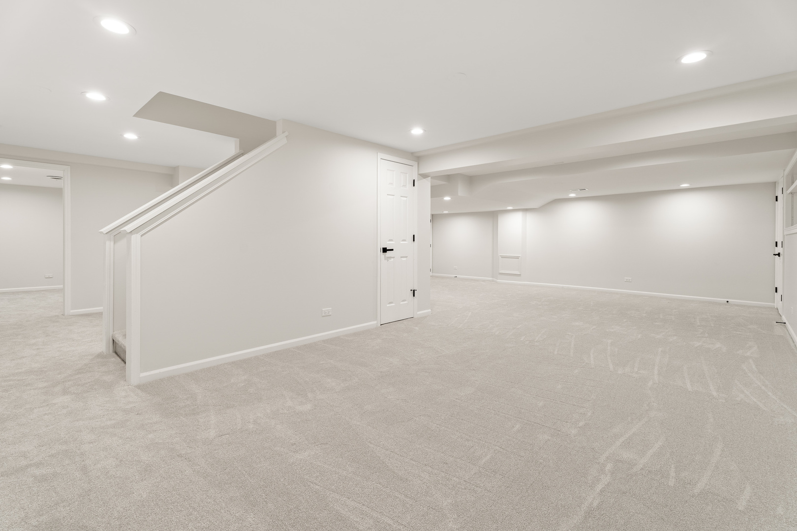 2817 Modaff Road Naperville, IL 60565 - Photo 29 of 43 a view of an empty room