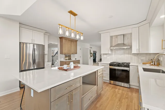 $1,095,000 | 2817 Modaff Road, Naperville, IL 60565