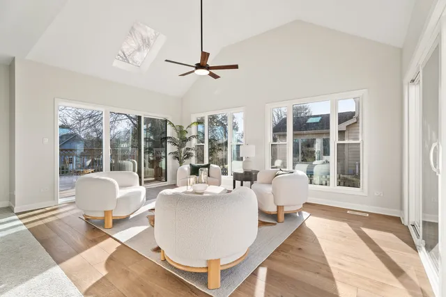 $1,095,000 | 2817 Modaff Road, Naperville, IL 60565