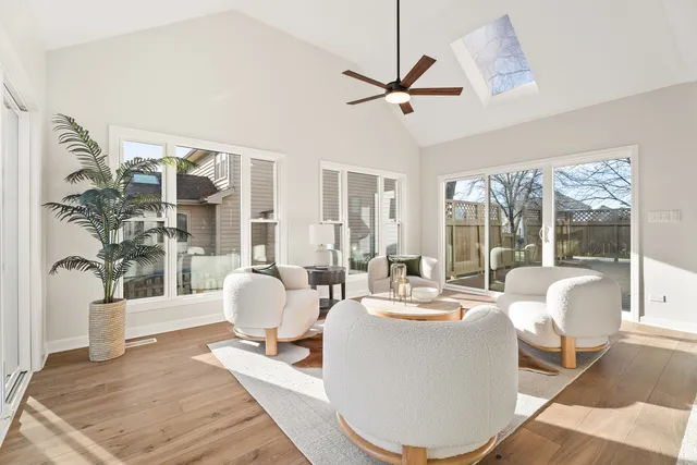 $1,095,000 | 2817 Modaff Road, Naperville, IL 60565