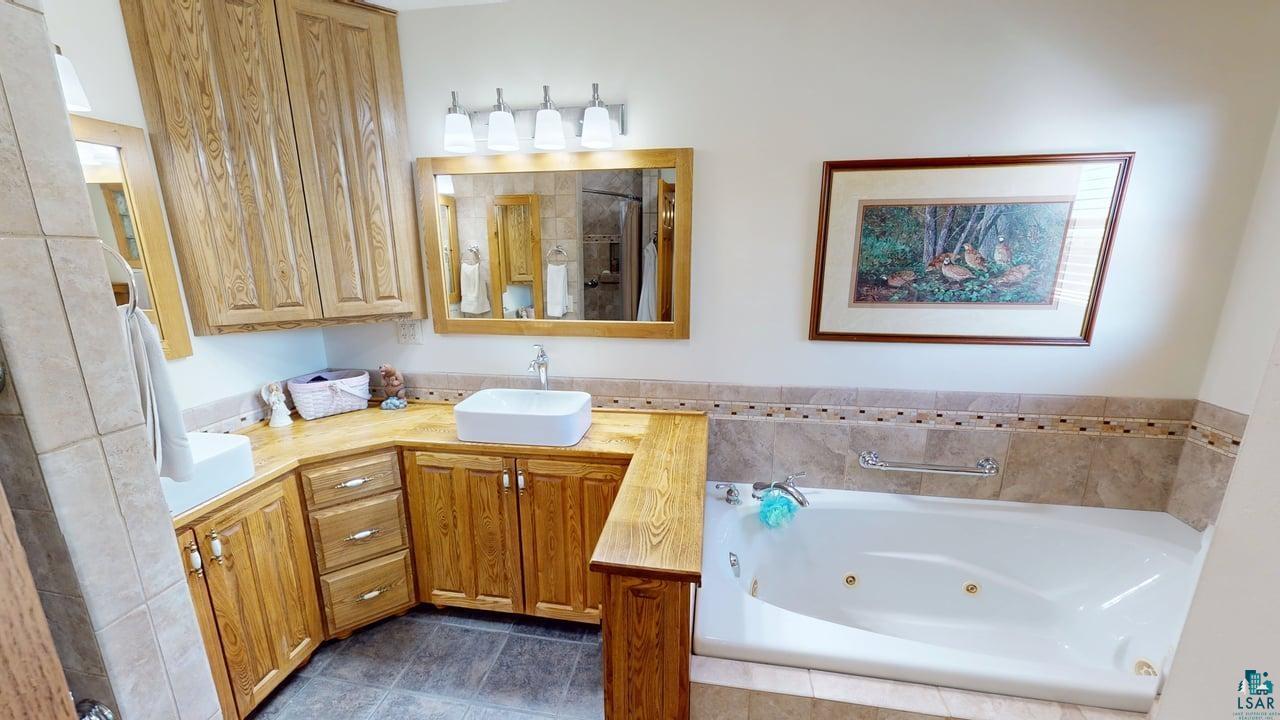 6423 Little Marais Road Silver Bay, MN 55614 - Photo 24 of 55