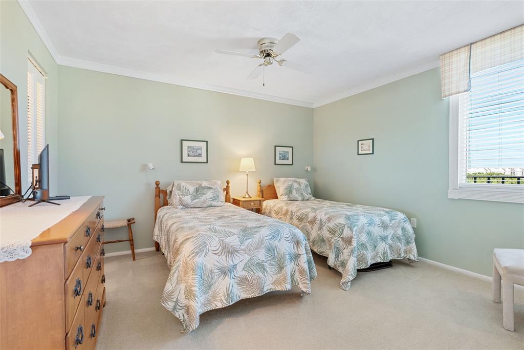 6285 Midnight Pass Road, Unit 406 Sarasota, FL 34242 - Photo 28 of 63