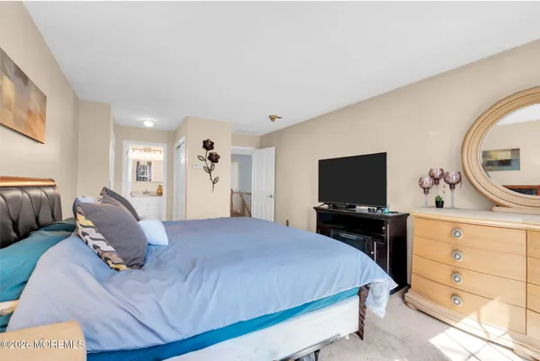 $550,000 | 124 Sylvan Lake Boulevard, Bayville, NJ 08721