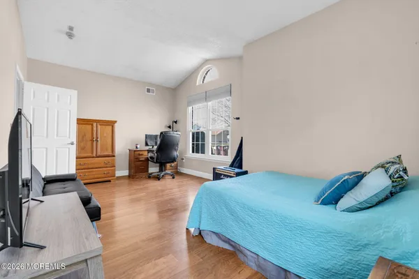 $550,000 | 124 Sylvan Lake Boulevard, Bayville, NJ 08721
