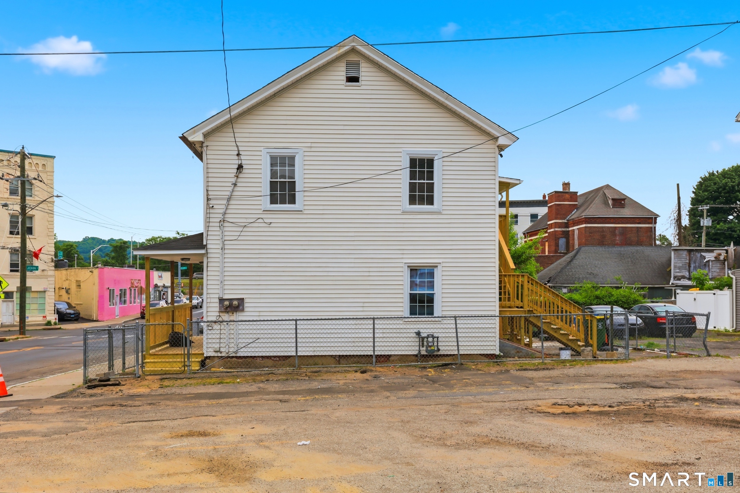 33 Congress Avenue Waterbury, CT 06708 - Photo 23 of 29