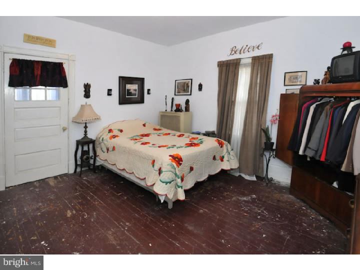 313 Bent Road Wyncote, PA 19095 - Photo 14 of 17 Bedroom 2