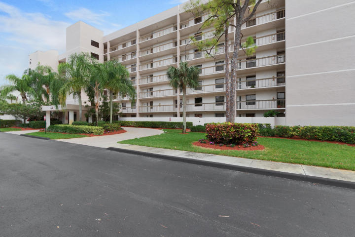 6562 Boca Del Mar Drive, Unit 225 Boca Raton, FL 33433 - Photo 2 of 14 6562