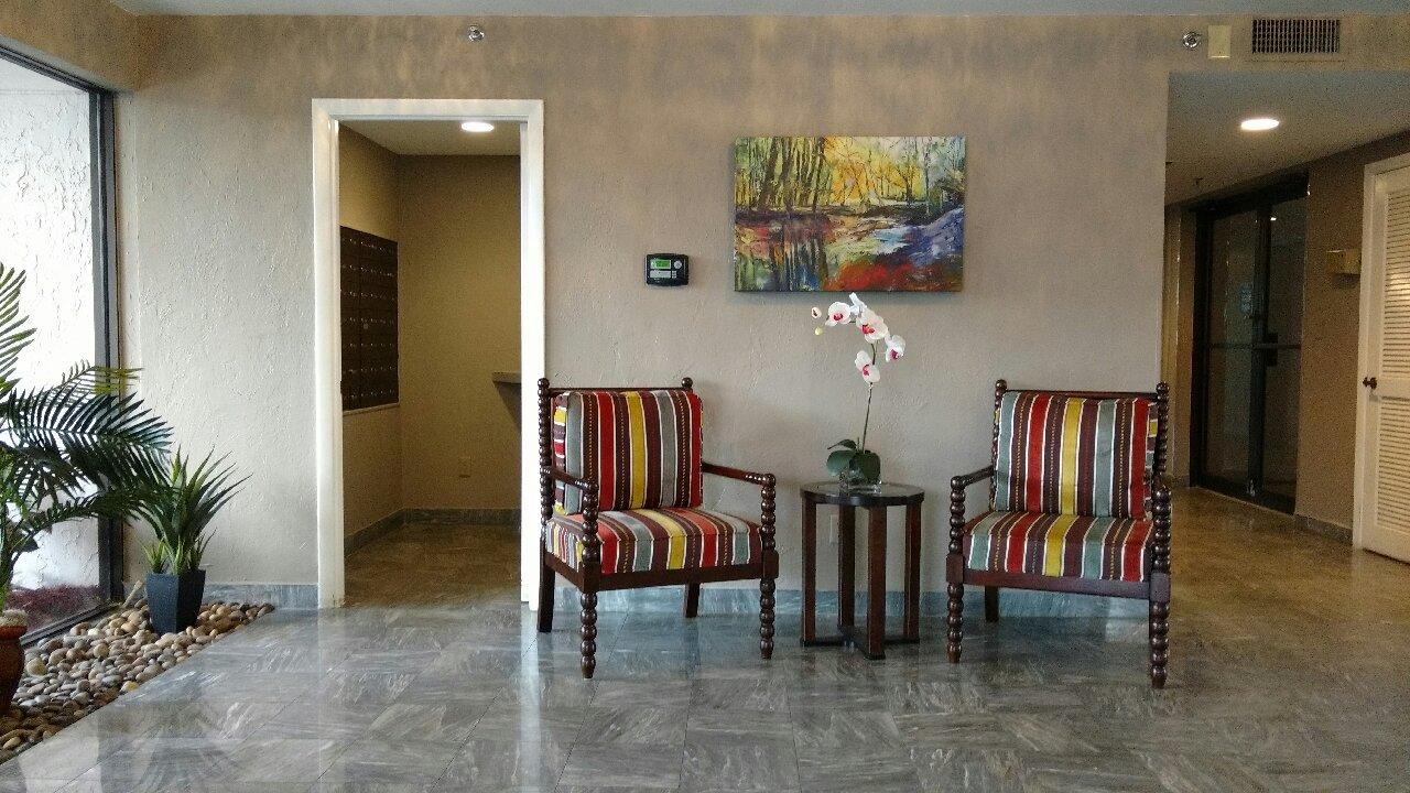 6562 Boca Del Mar Drive, Unit 225 Boca Raton, FL 33433 - Photo 4 of 14 LOBBY
