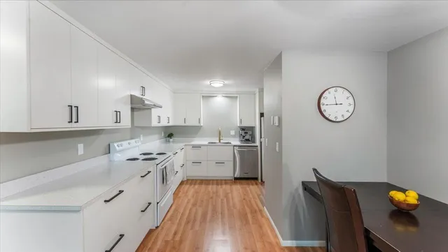 $180,000 | 305 Arcadian Place, Unit 1, Buffalo, MN 55313