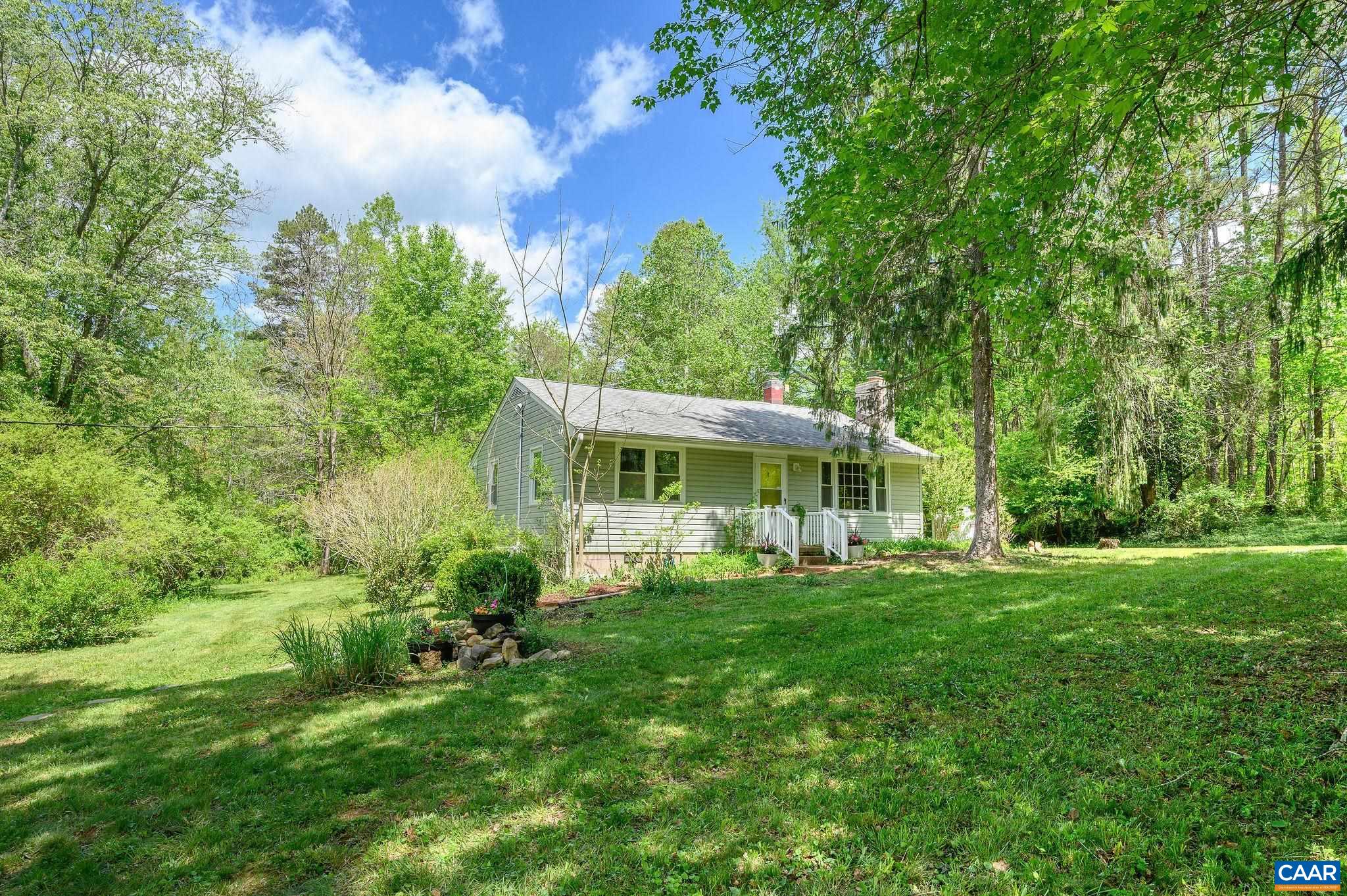 6554 Esmont Road Keene, VA 22946 - Photo 31 of 34
