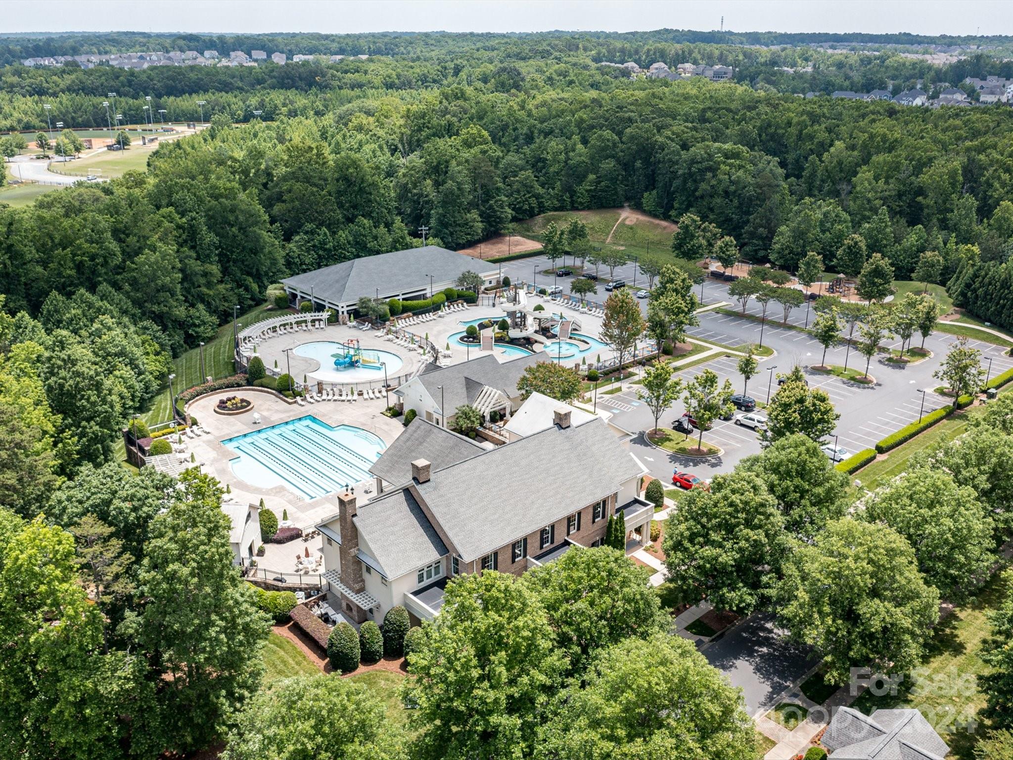 4017 Shadowbrook Road Waxhaw, NC 28173 - Photo 34 of 40 Gallery Image 34