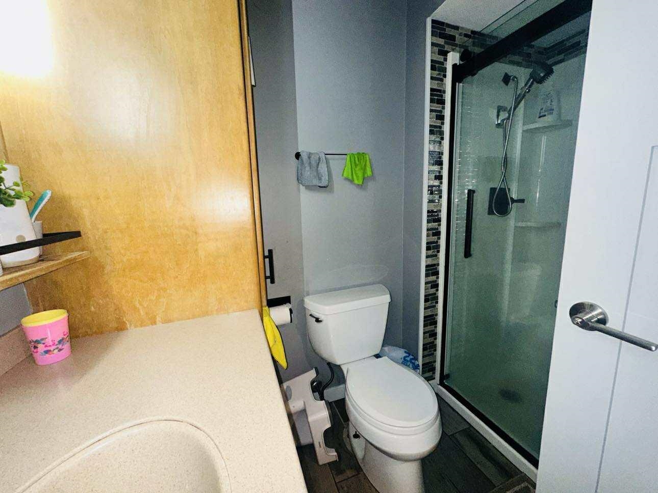 550 Harvest Road Green Bay, WI 54302 - Photo 9 of 21