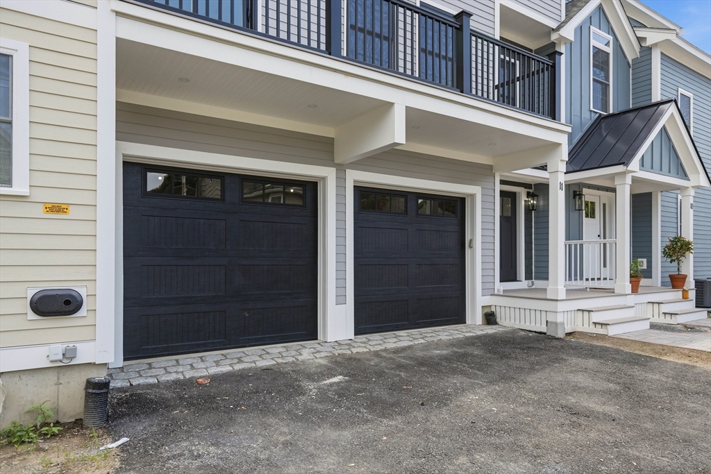 11 Washington Street Ipswich, MA 01938 - Photo 5 of 36