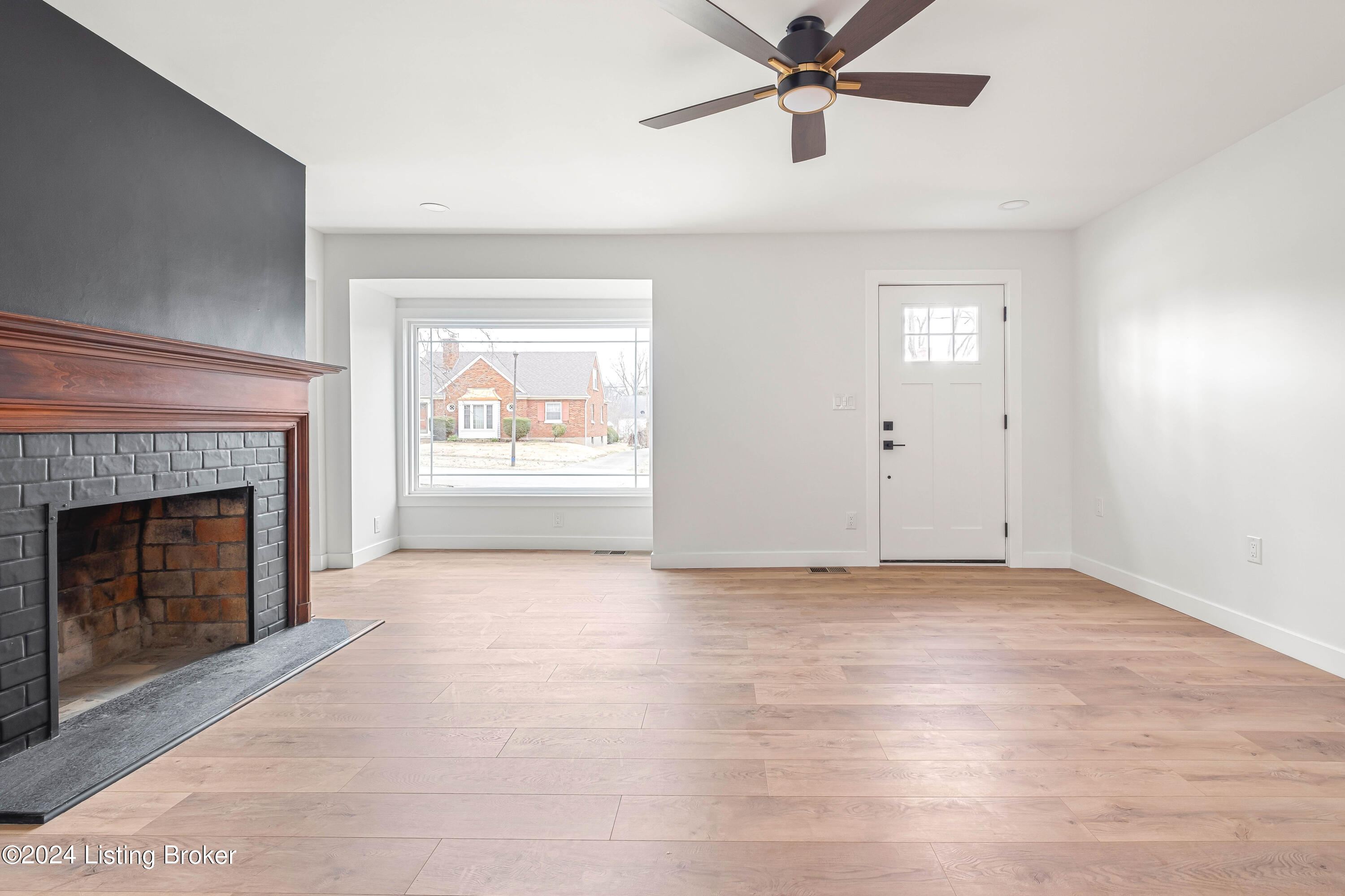 4023 Winchester Road Louisville, KY 40207 - Photo 21 of 69 4023 Winchester Rd (5 of 44)