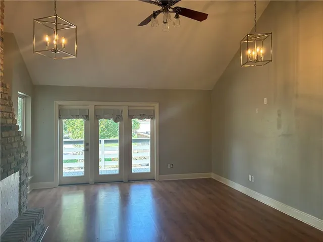 $219,500 | 8 Jacqueline Court, Unit 8, Mandeville, LA 70471