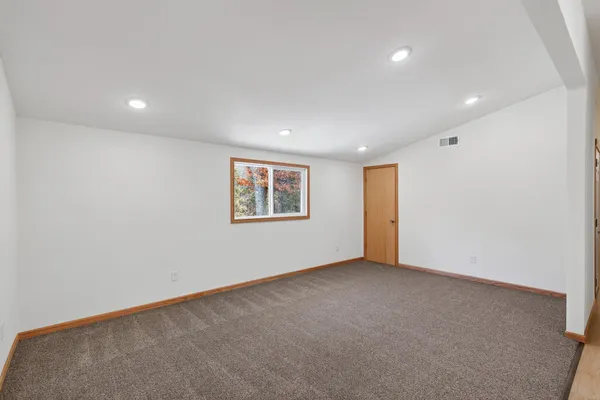 $335,000 | 13319 279th Avenue Northwest, Zimmerman, MN 55398