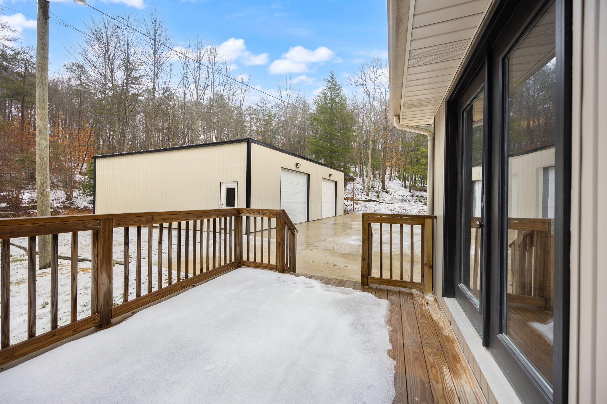 118 Gene Jones Road Stearns, KY 42647 - Photo 30 of 56 35-web-or-mls-413A1776