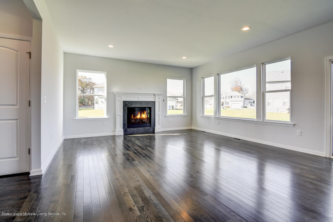 182 Pinebrook Road Eatontown, NJ 07724 - Photo 6 of 23 20191108141534500426000000-o