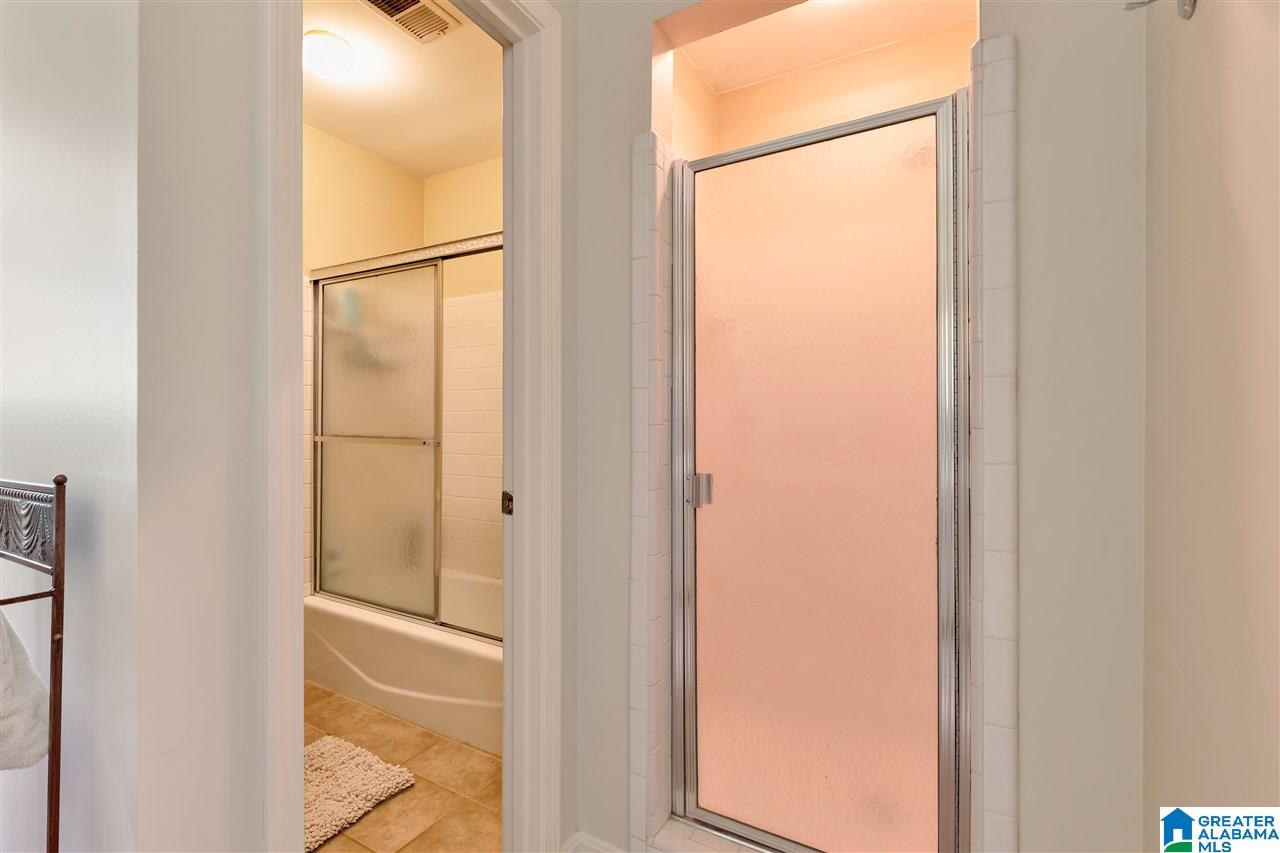 1525 Saulter View Road Birmingham, AL 35209 - Photo 19 of 27