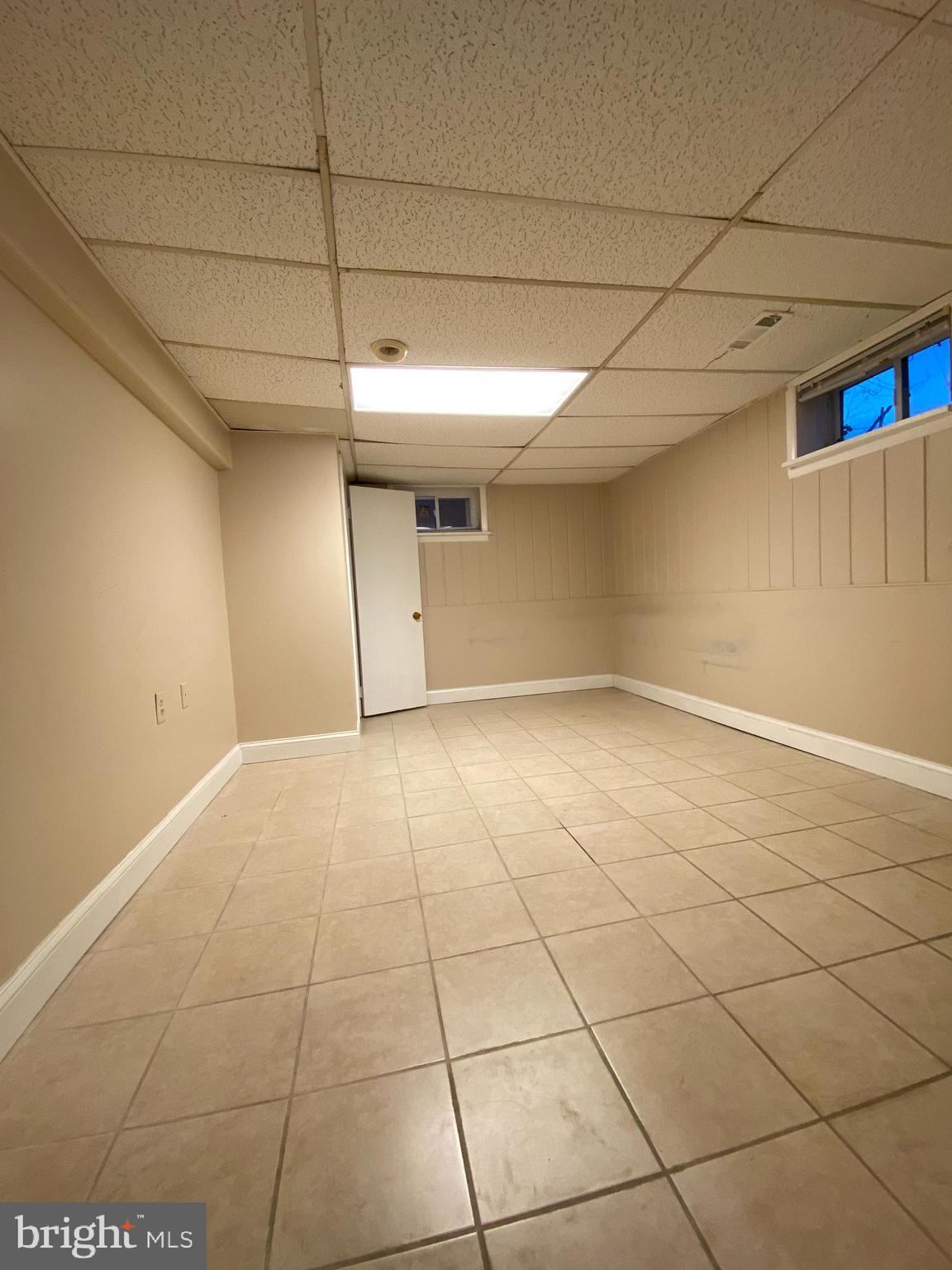 9603 Cottrell Terrace Silver Spring, MD 20903 - Photo 11 of 17 Gallery Image 11