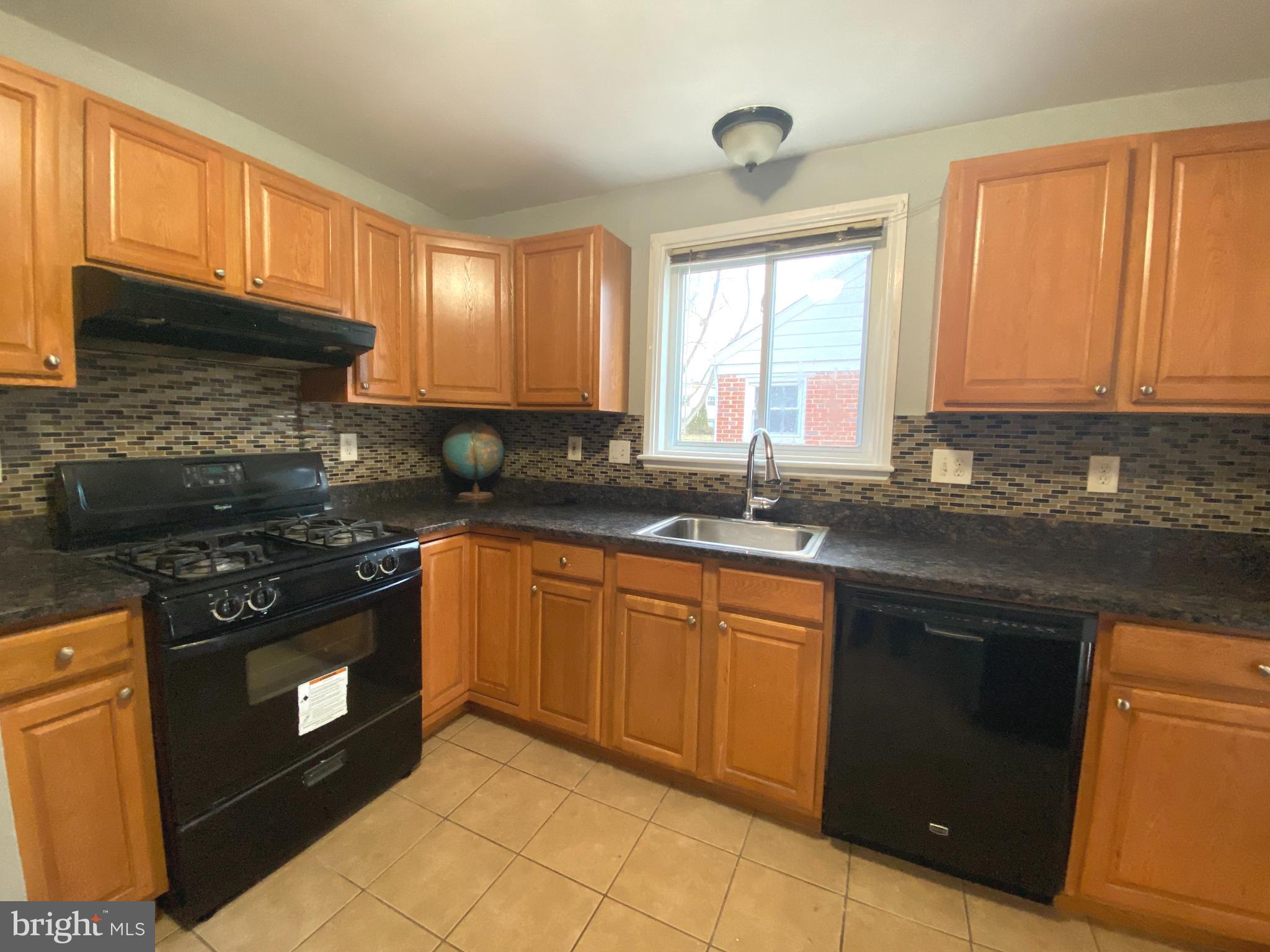 9603 Cottrell Terrace Silver Spring, MD 20903 - Photo 3 of 17 Gallery Image 3