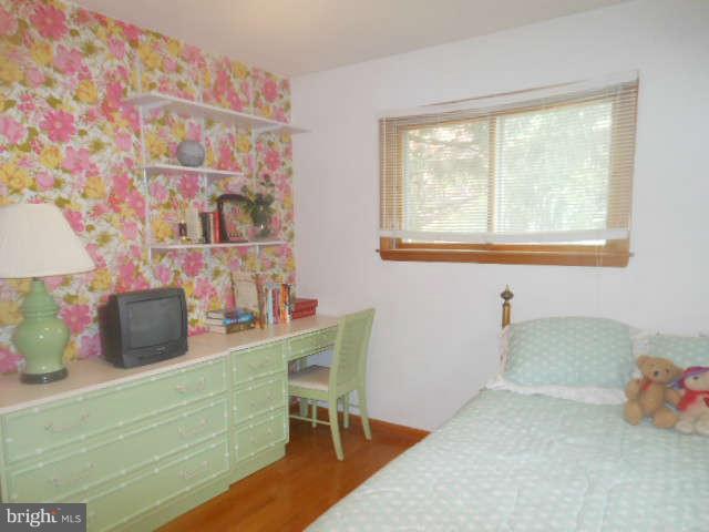 2409 Stoneybrook Road Fallston, MD 21047 - Photo 11 of 16 a room with a table and a window