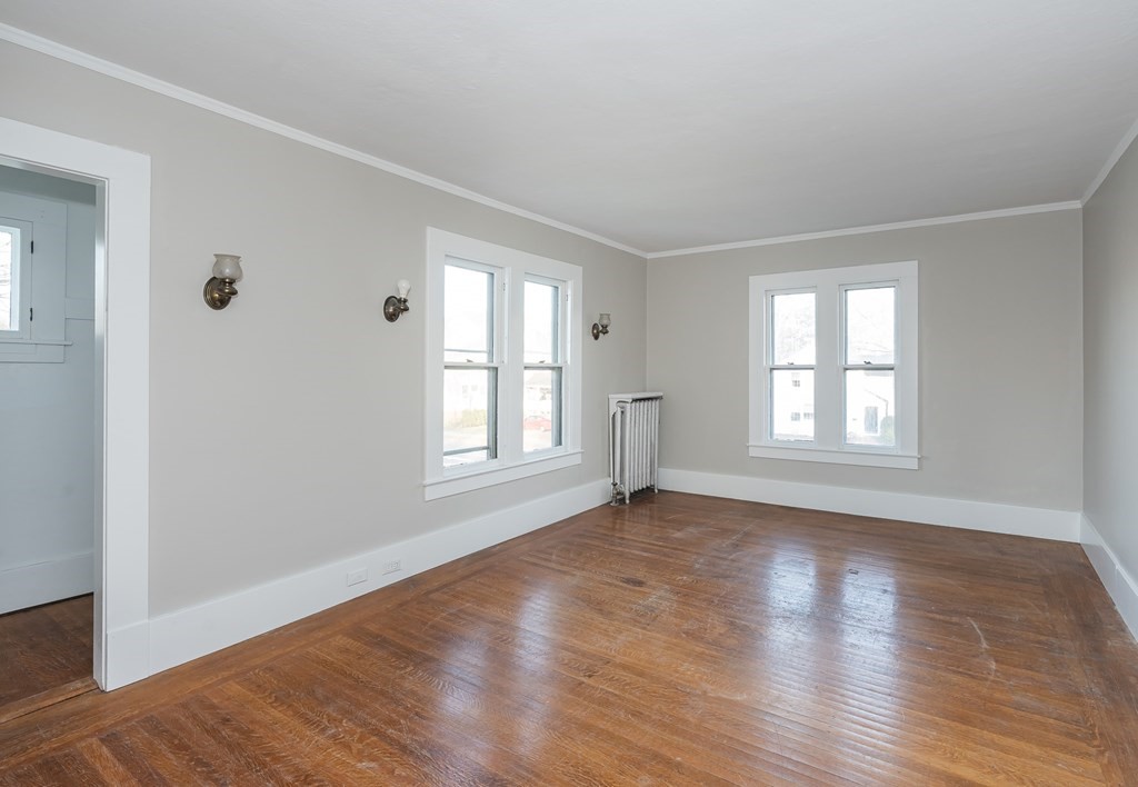 218 Longhill Street Springfield, MA 01108 - Photo 29 of 41