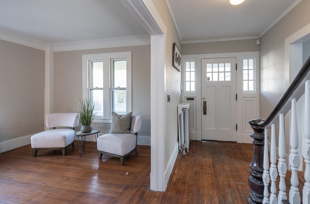 218 Longhill Street Springfield, MA 01108 - Photo 6 of 41