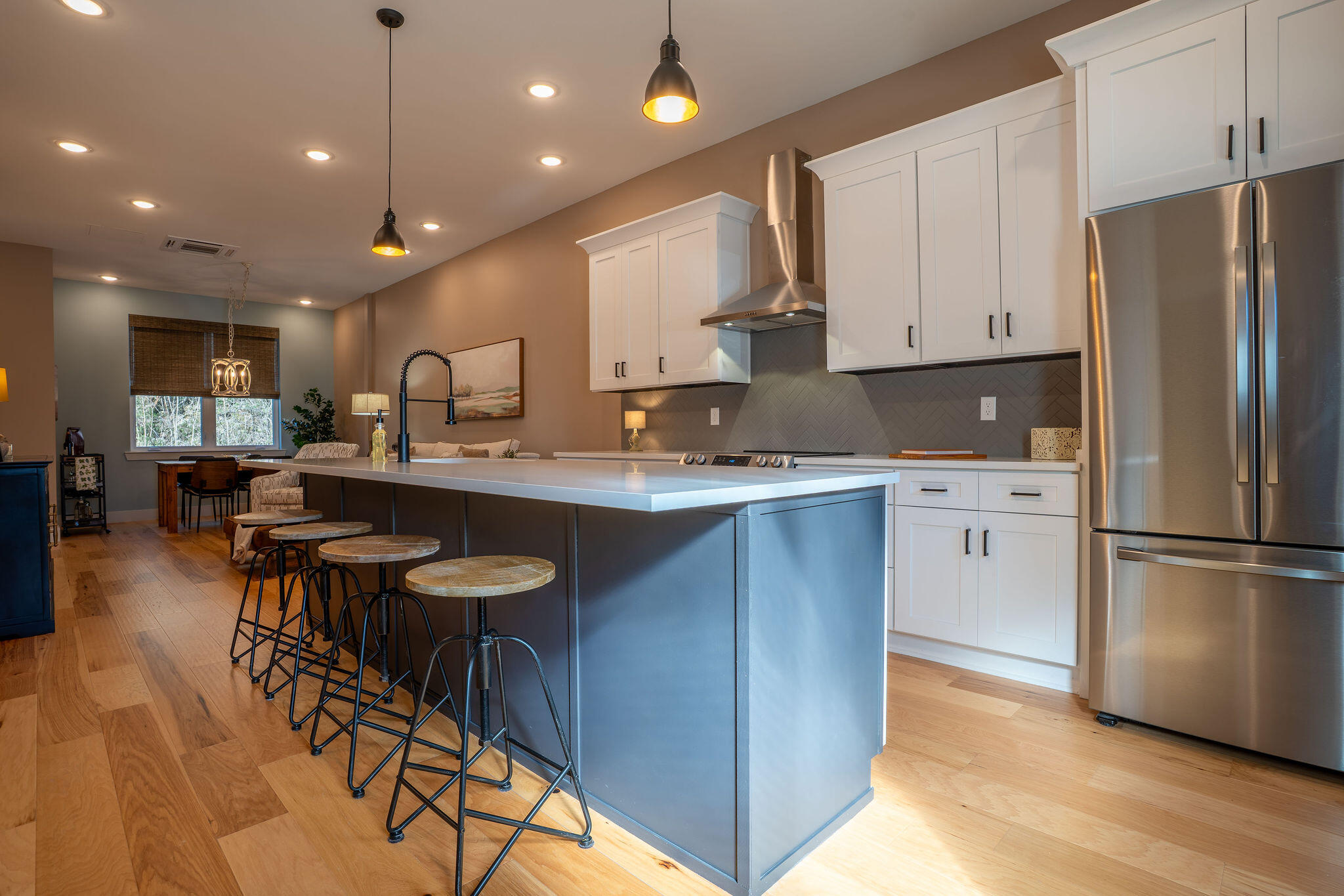 899 Cherokee Blvd., Unit 121 Chattanooga, TN 37405 - Photo 1 of 27 A7301779-HDR