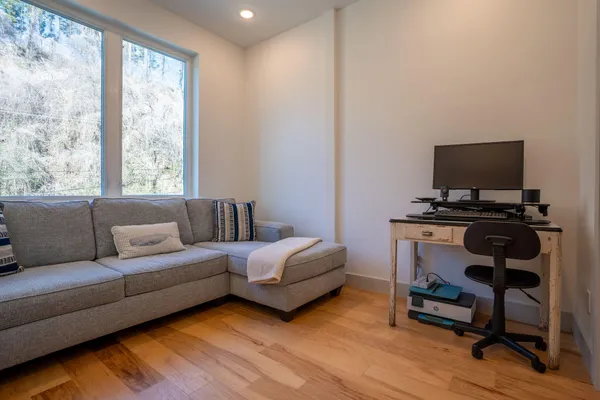 $399,900 | 899 Cherokee Blvd., Unit 121, Chattanooga, TN 37405