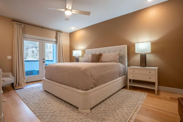 $384,900 | 899 Cherokee Blvd., Unit 121, Chattanooga, TN 37405