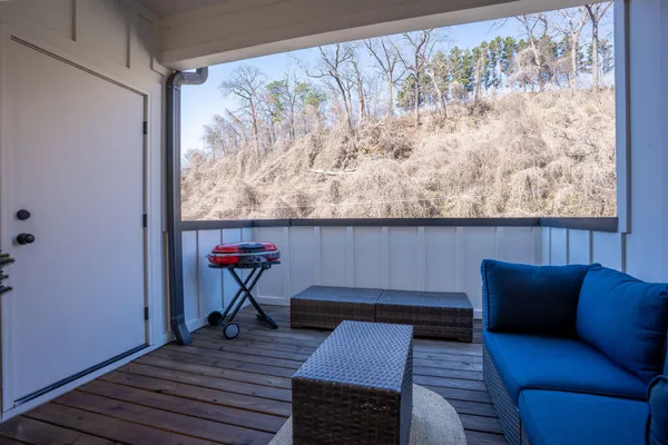 $399,900 | 899 Cherokee Blvd., Unit 121, Chattanooga, TN 37405