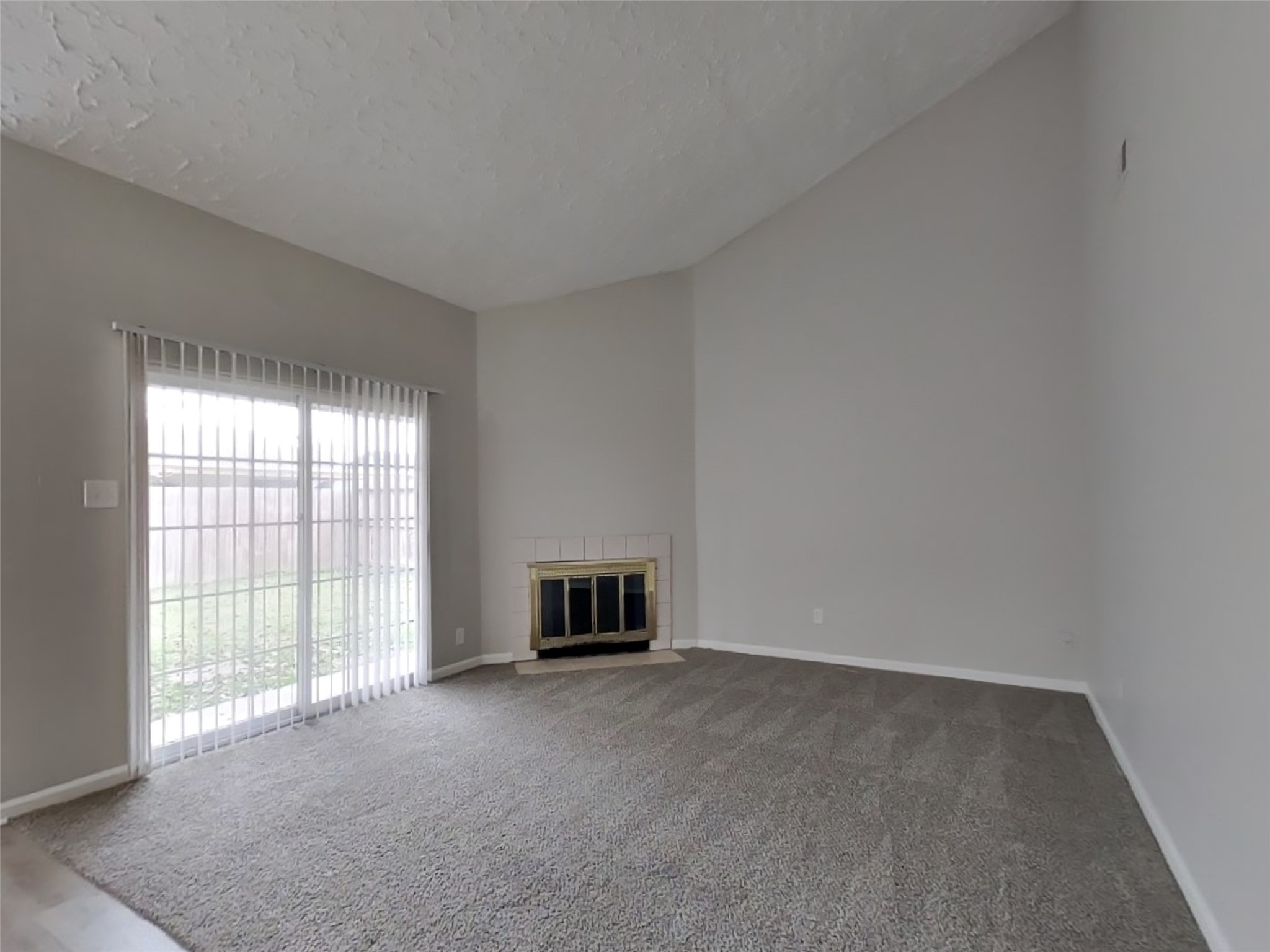 10919 Almond Grove Humble, TX 77396 - Photo 3 of 16