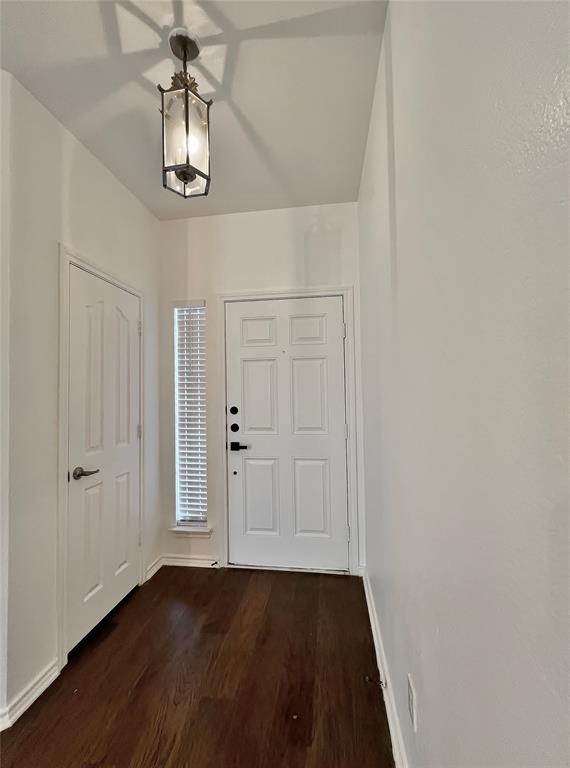 8000 Ranchvale Lane Arlington, TX 76002 - Photo 3 of 18