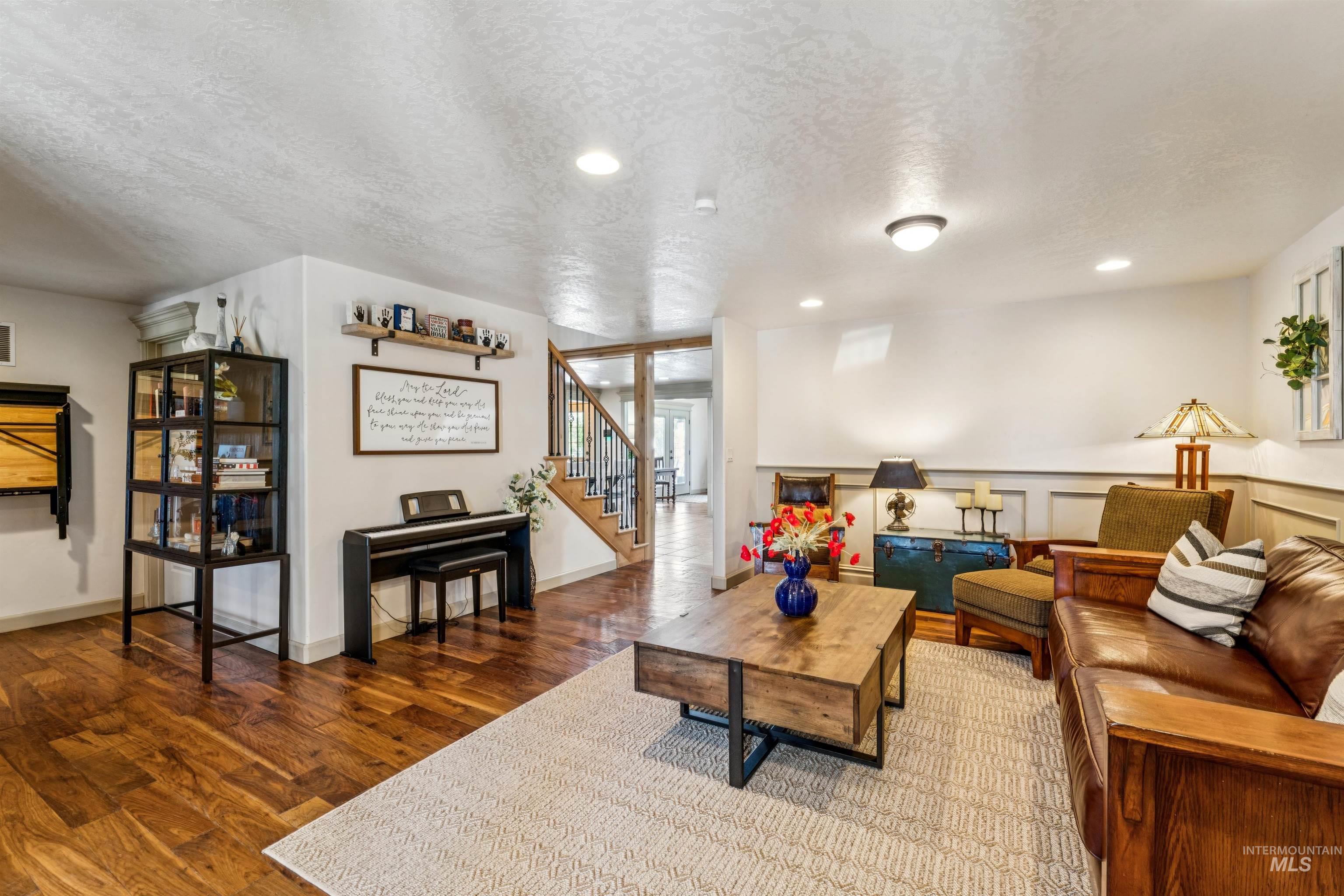 1550 Artesian Road Eagle, ID 83616 - Photo 14 of 50