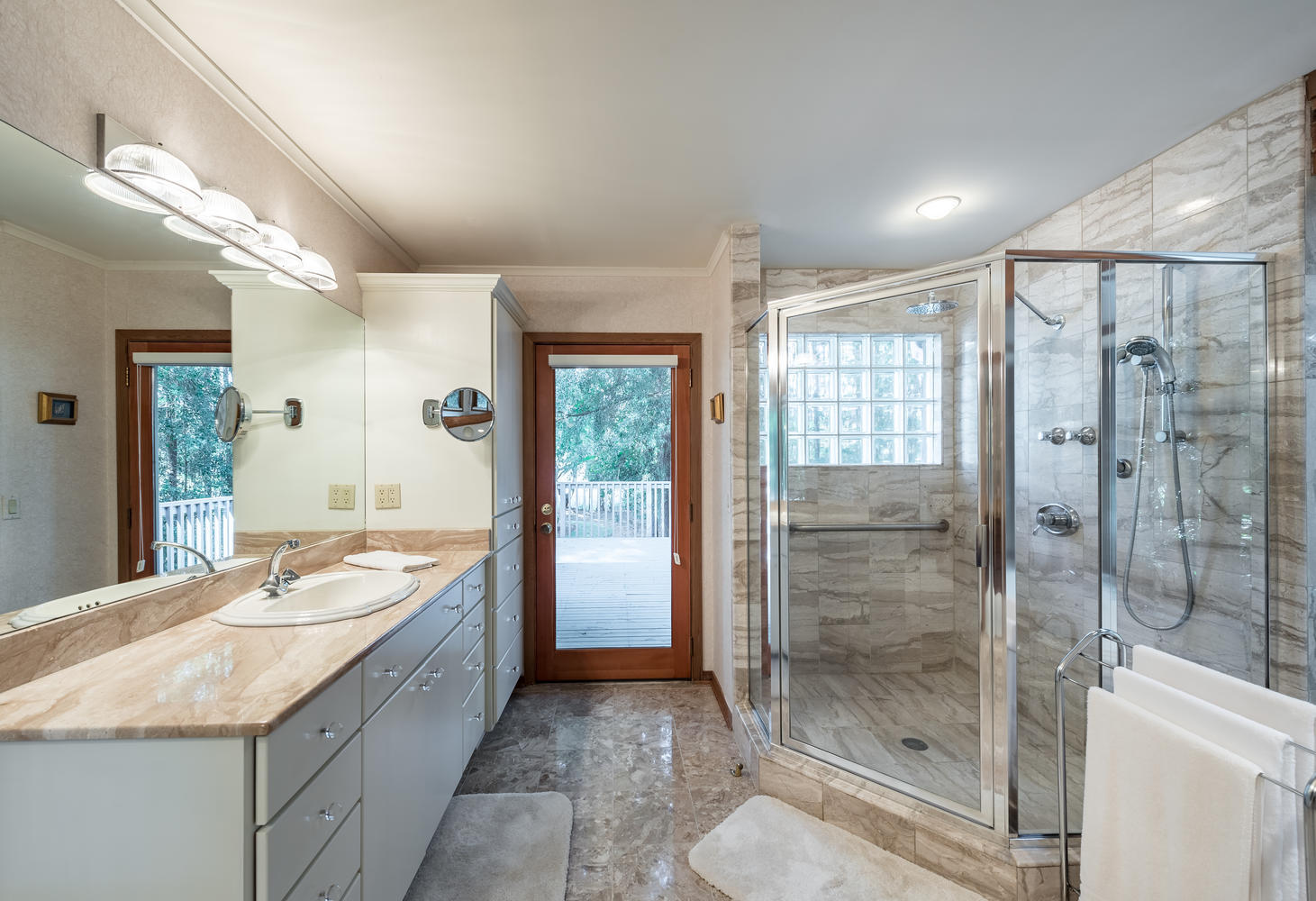 3212 Bohicket Road Johns Island, SC 29455 - Photo 29 of 92 Master Bathroom
