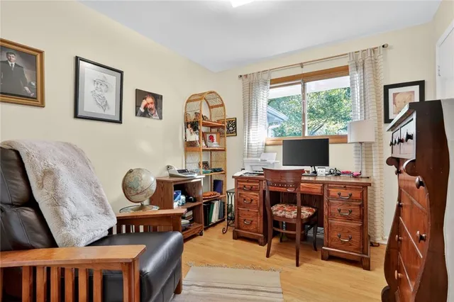 $250,000 | 6159 Northeast Circle View Drive, Kansas City, MO 64118