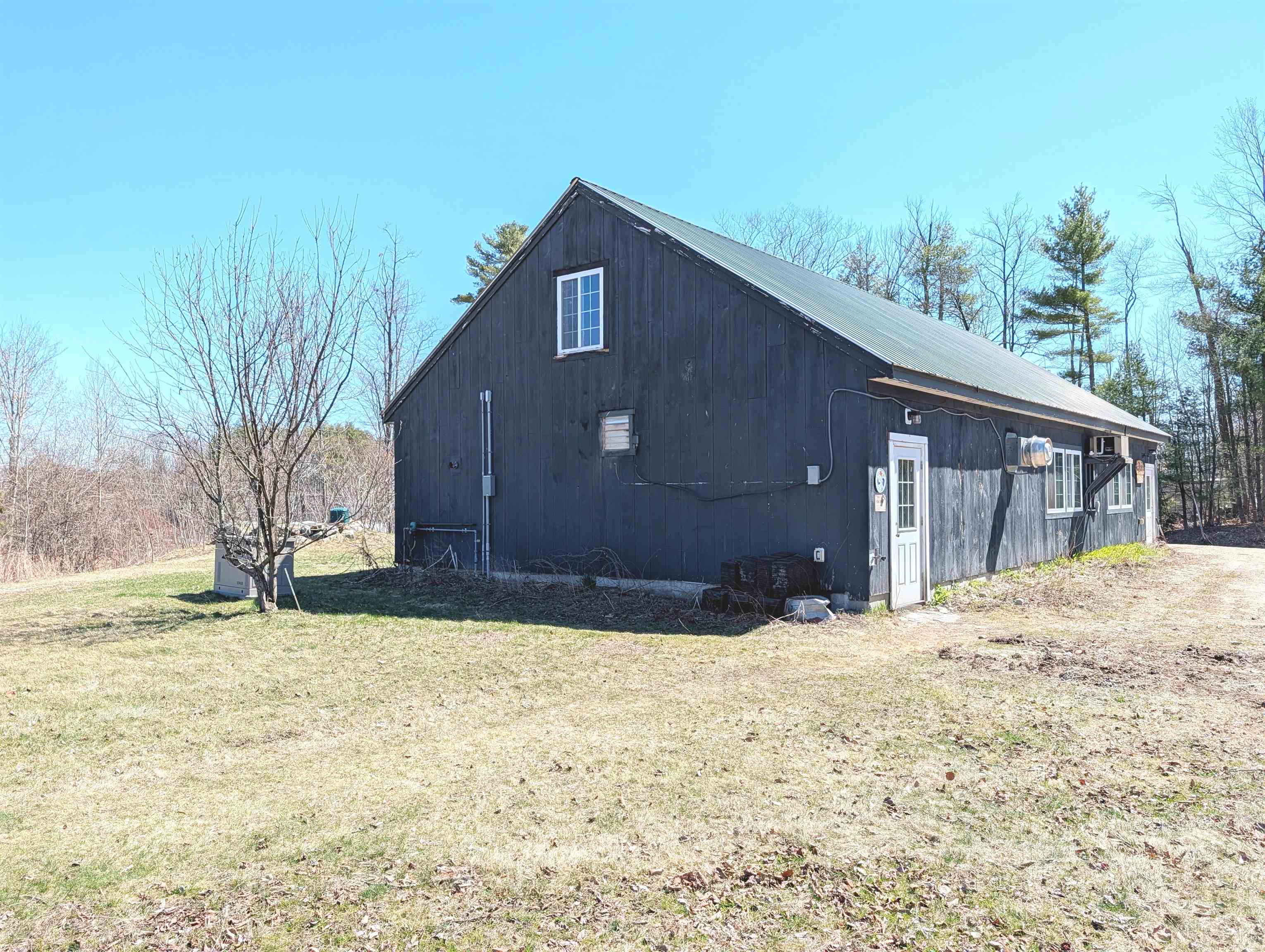 352 South Sugar Hill Road Weare, NH 03281 - Photo 25 of 42