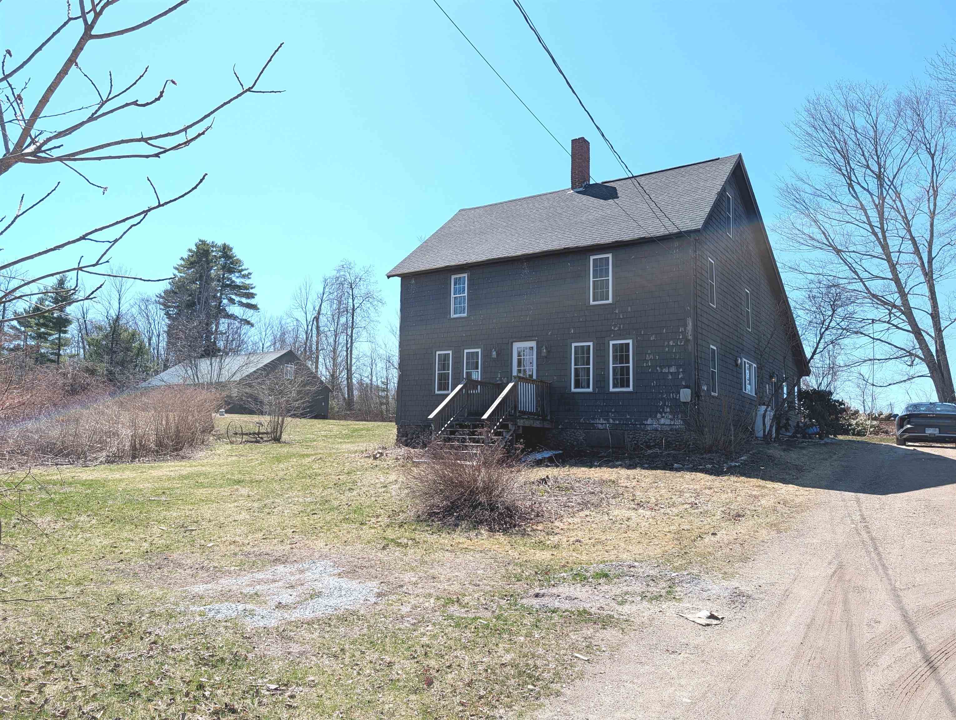 352 South Sugar Hill Road Weare, NH 03281 - Photo 4 of 42