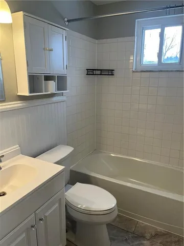 $1,500 | 8239 Elaine Drive, Pittsburgh, PA 15237