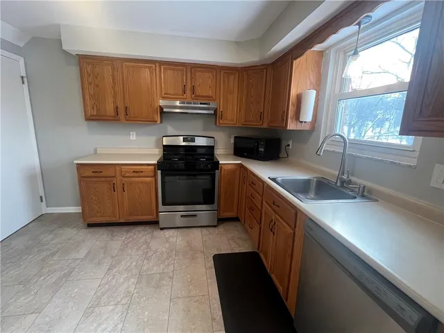 $1,500 | 8239 Elaine Drive, Pittsburgh, PA 15237