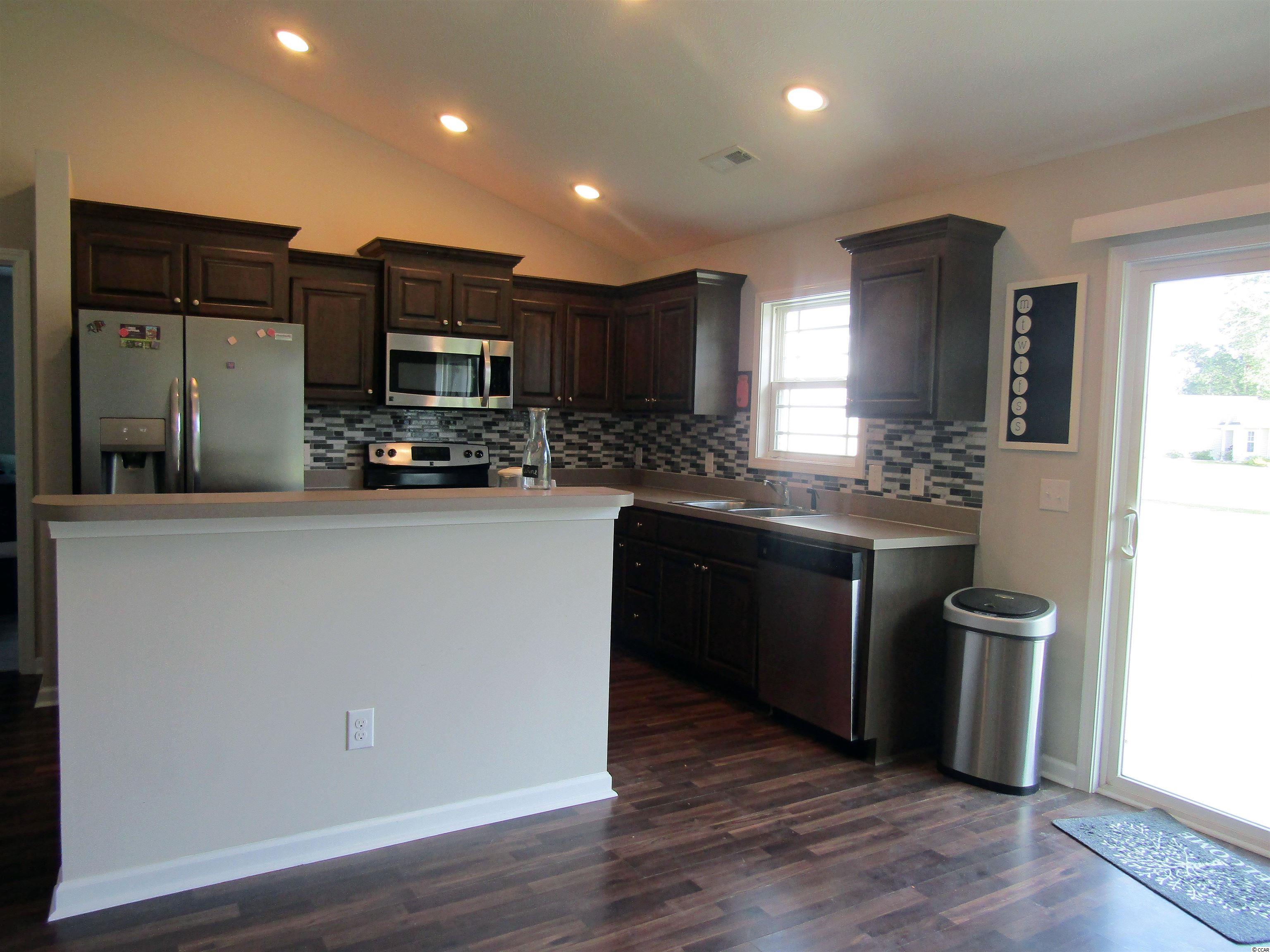 363 Floyd Page Road Galivants Ferry, SC 29544 - Photo 10 of 37 Gallery Image 10